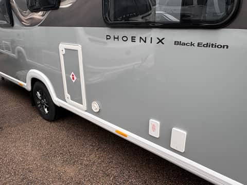 Bailey Phoenix Black 642