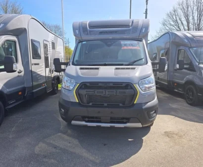 Swift Trekker