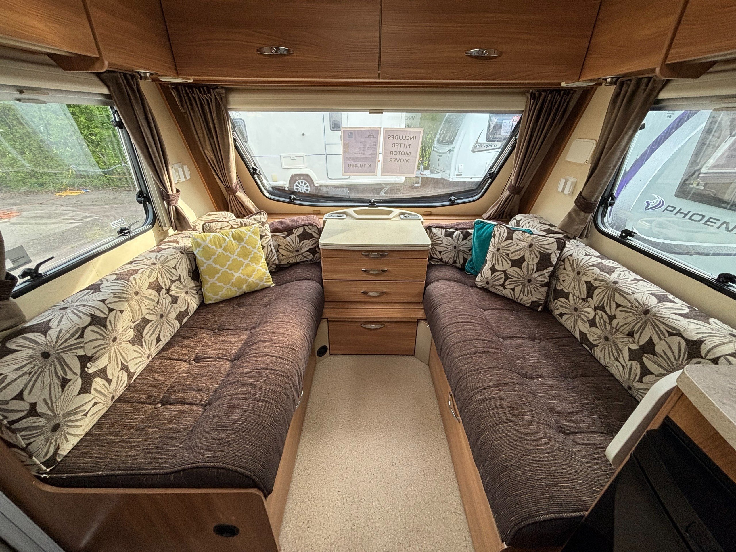 Sprite Major 4 FB 2013 4 Berth Caravan with Fixed French Bed