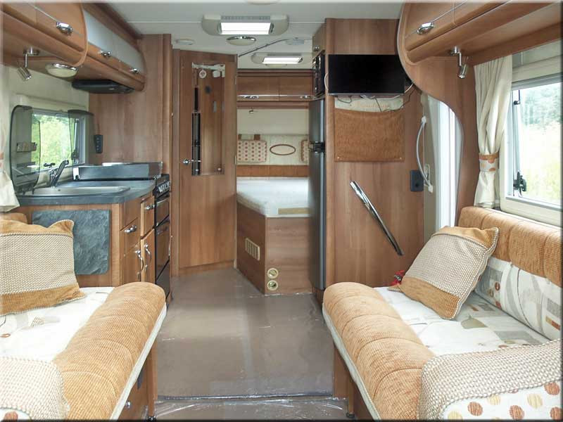 Auto-Sleepers Broadway FB Peugeot Boxer