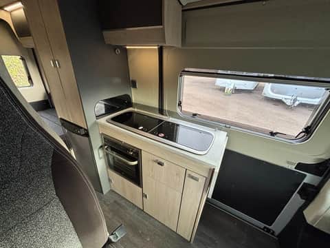 Auto-Trail Expedition 67