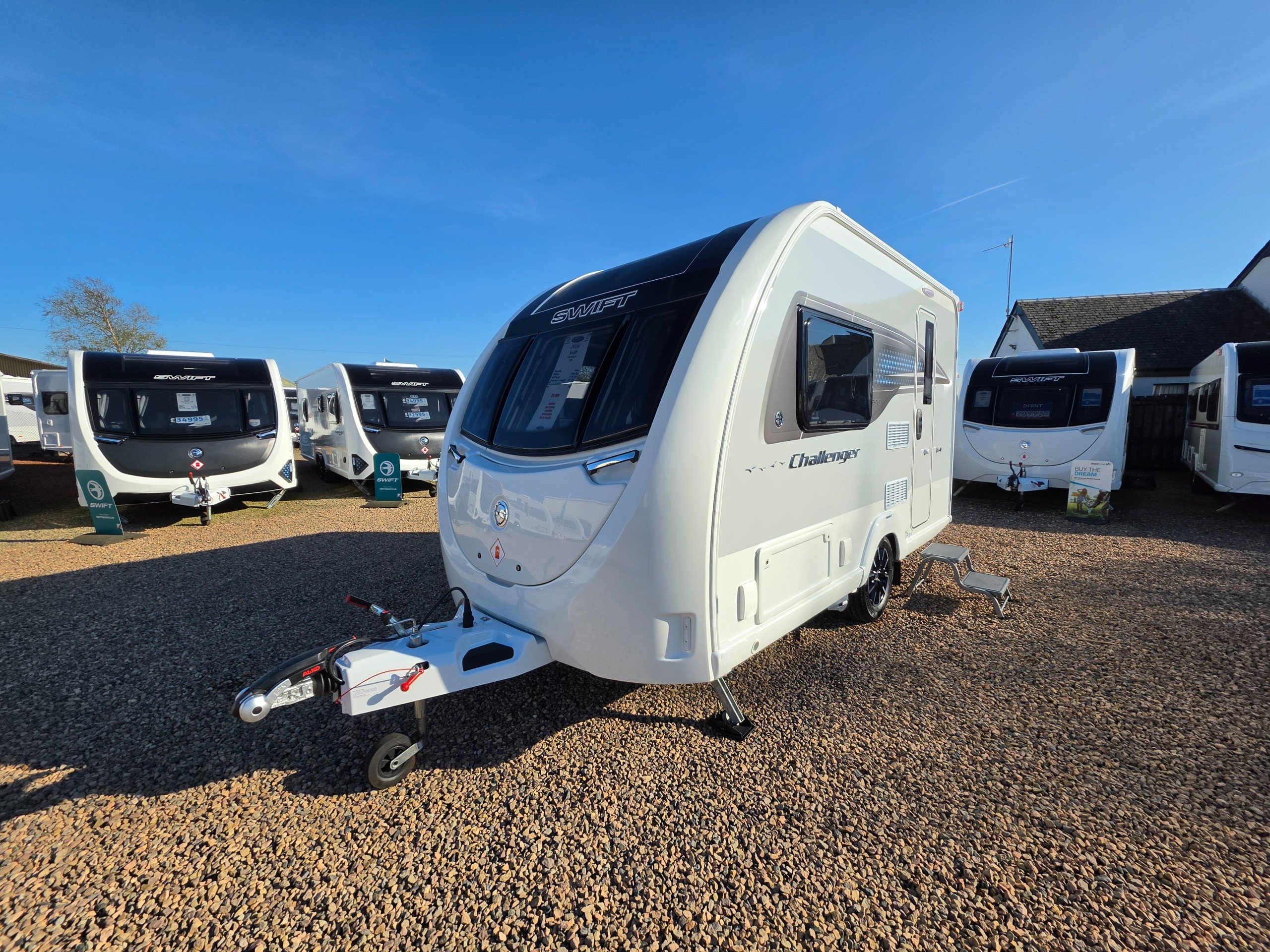 2026 Swift Challenger 390