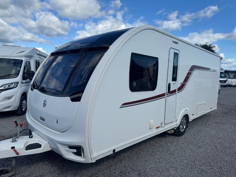 Elddis Avante 840 2022 Used 6 Berth Twin Axle Caravan