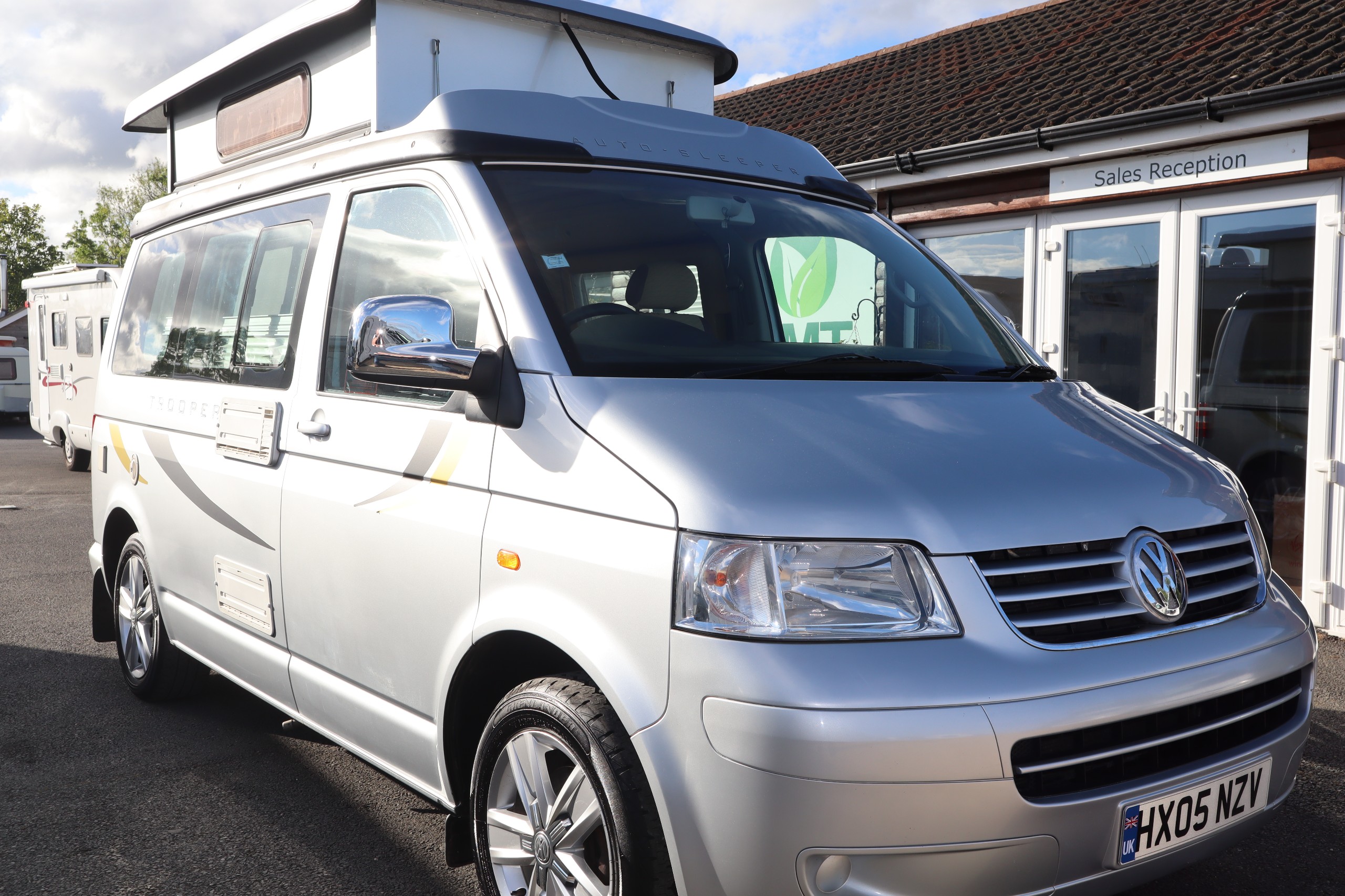 Auto-Sleepers Trooper VW AutoSleeper Trooper, 2 Berth, 4 Belts, MOT, 12 Months Warranty, Habitation Service