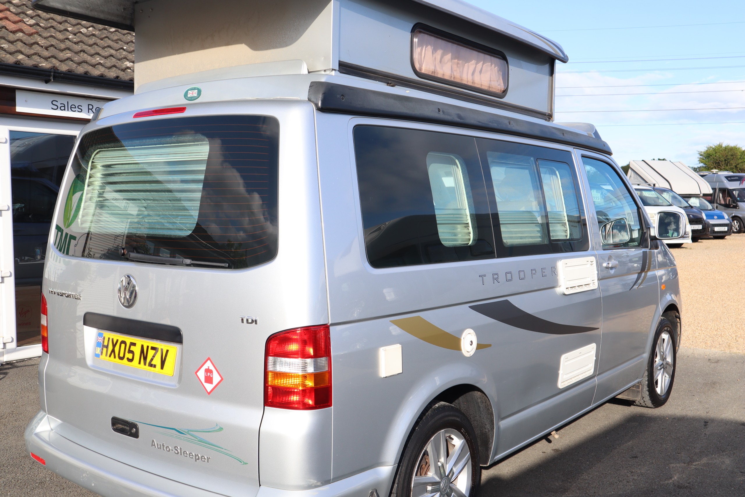 Auto-Sleepers Trooper VW AutoSleeper Trooper, 2 Berth, 4 Belts, MOT, 12 Months Warranty, Habitation Service