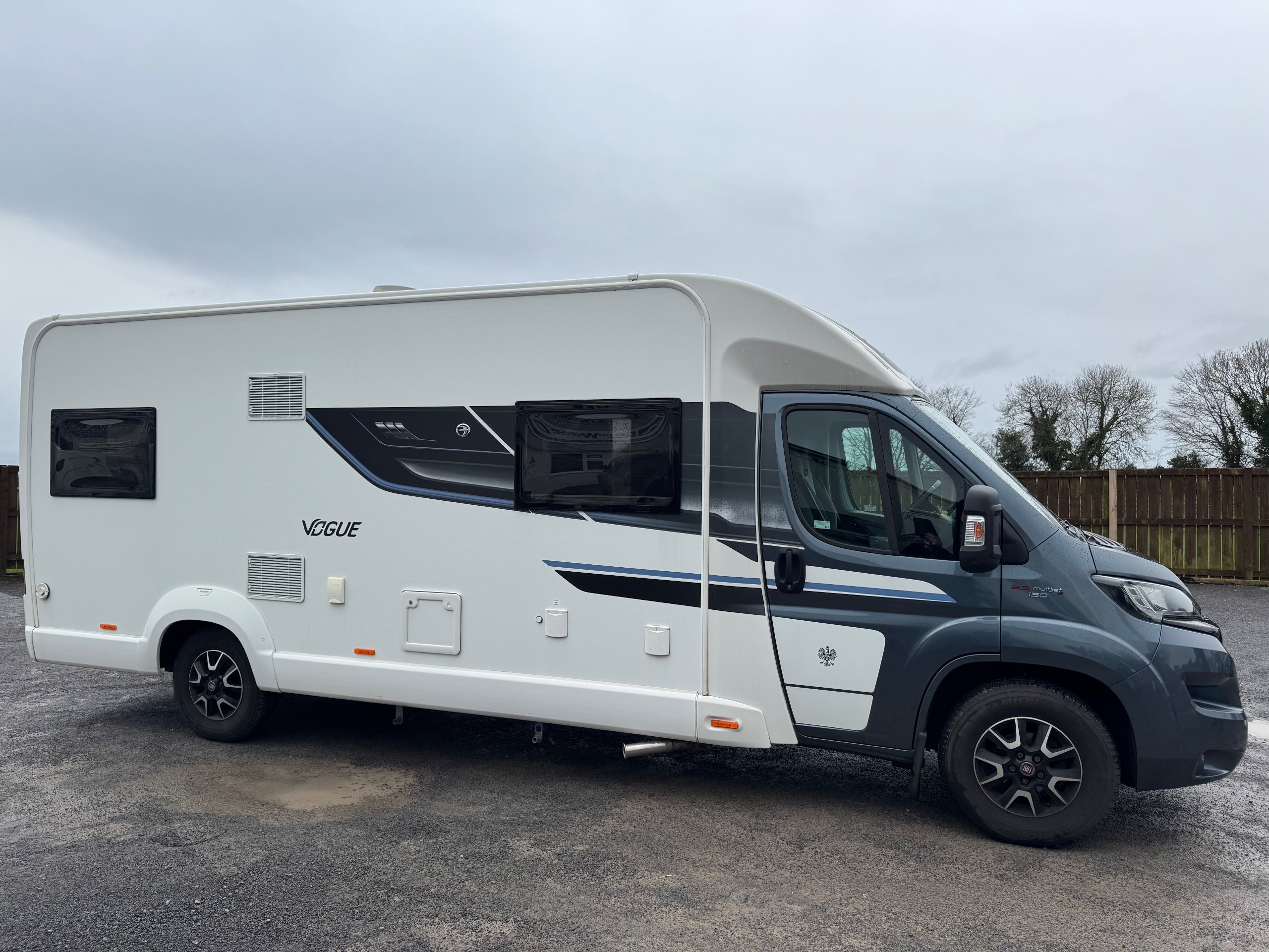 2017 Swift Escape 674