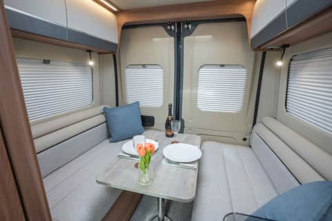 Auto-Trail V-Line 540 SE 140BHP