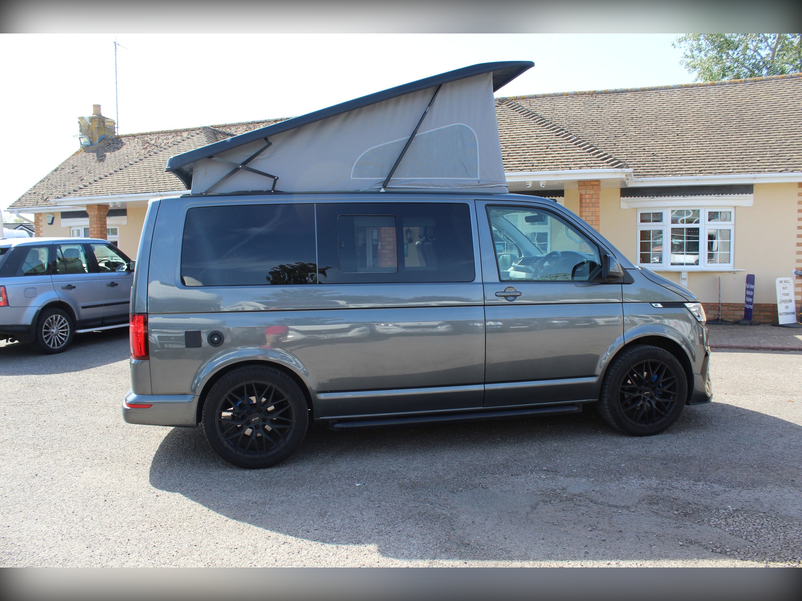 2024 Volkswagen Transporter 2.0 TDI T30 Highline Panel Van 5dr Diesel DSG FWD SWB Euro 6 (s/s) (150 ps)