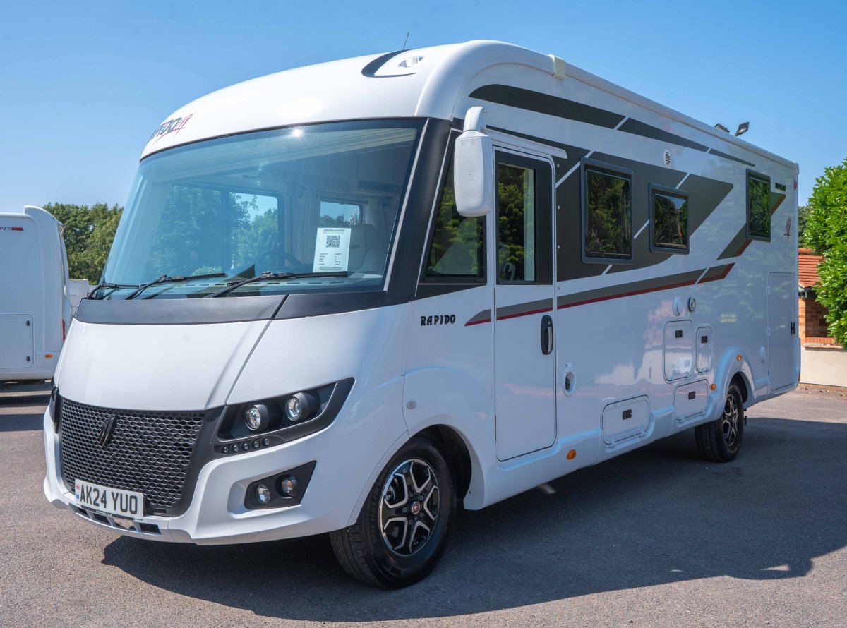 Rapido 8096DF Ultimate Line 180BHP Auto