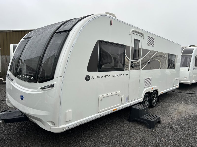 Exterior - Front
