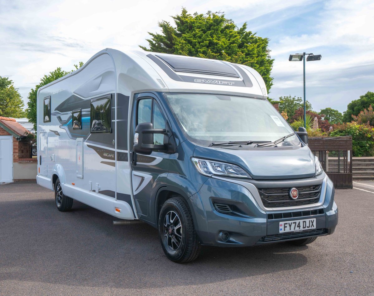 Swift Escape 684 140BHP