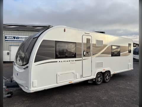2025 Bailey Alicanto Grande Deluxe Alvor
