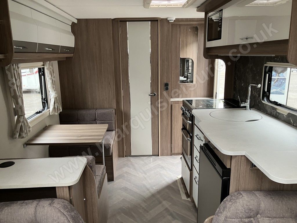 COACHMAN VIP 520