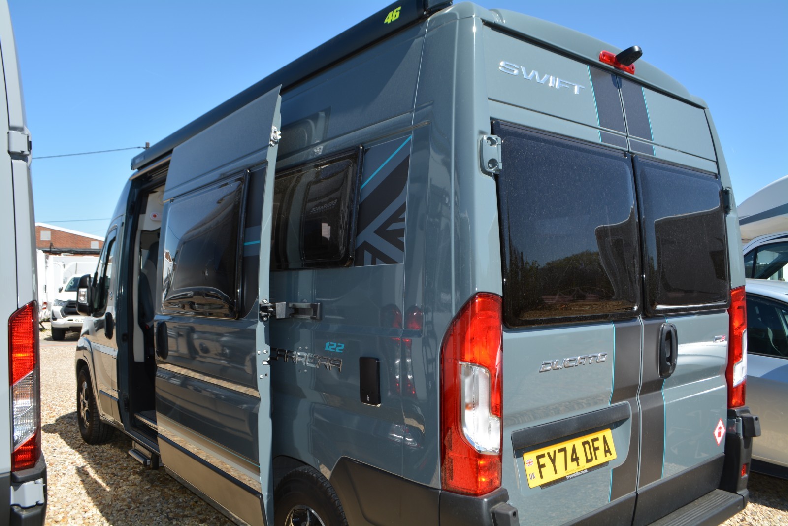 Swift Carrera 122