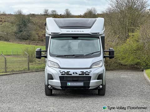 2026 Adria Matrix Supreme 670 SC