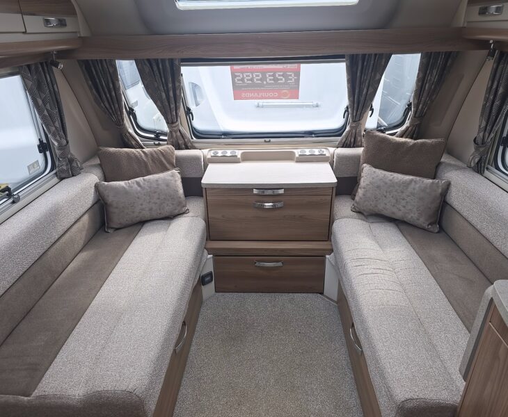 Swift Challenger X 835