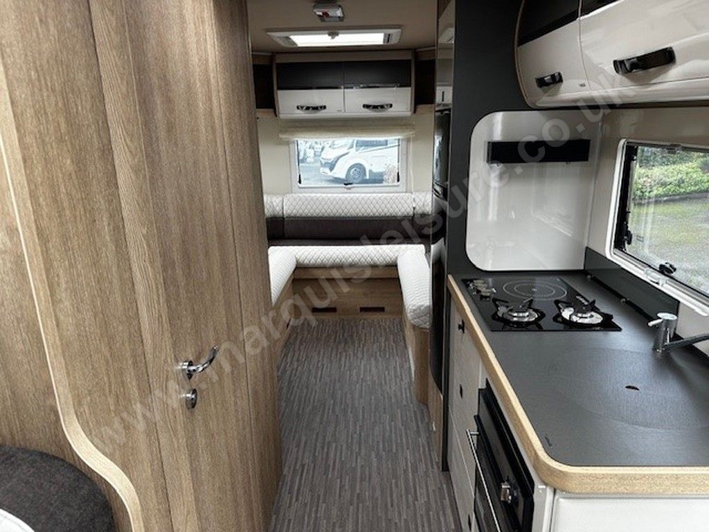 MOBILVETTA K-YACHT T-LINE 95