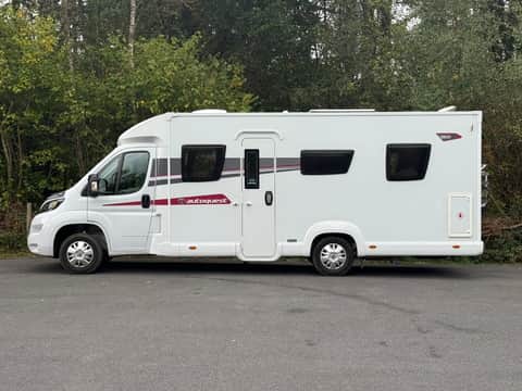 2023 Elddis Autoquest 150 4-Berth French Bed Motorhome