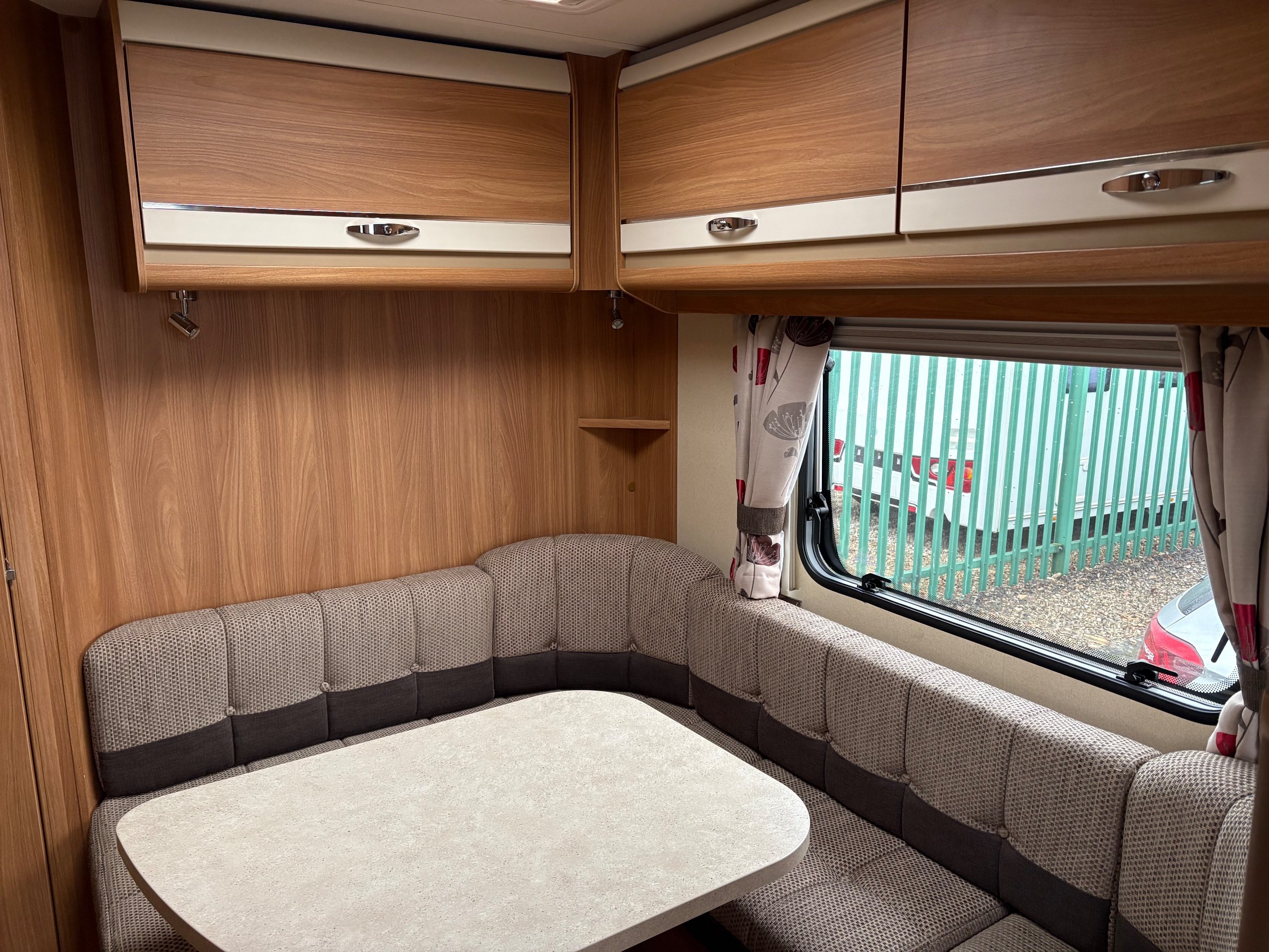 Swift Challenger SE 574