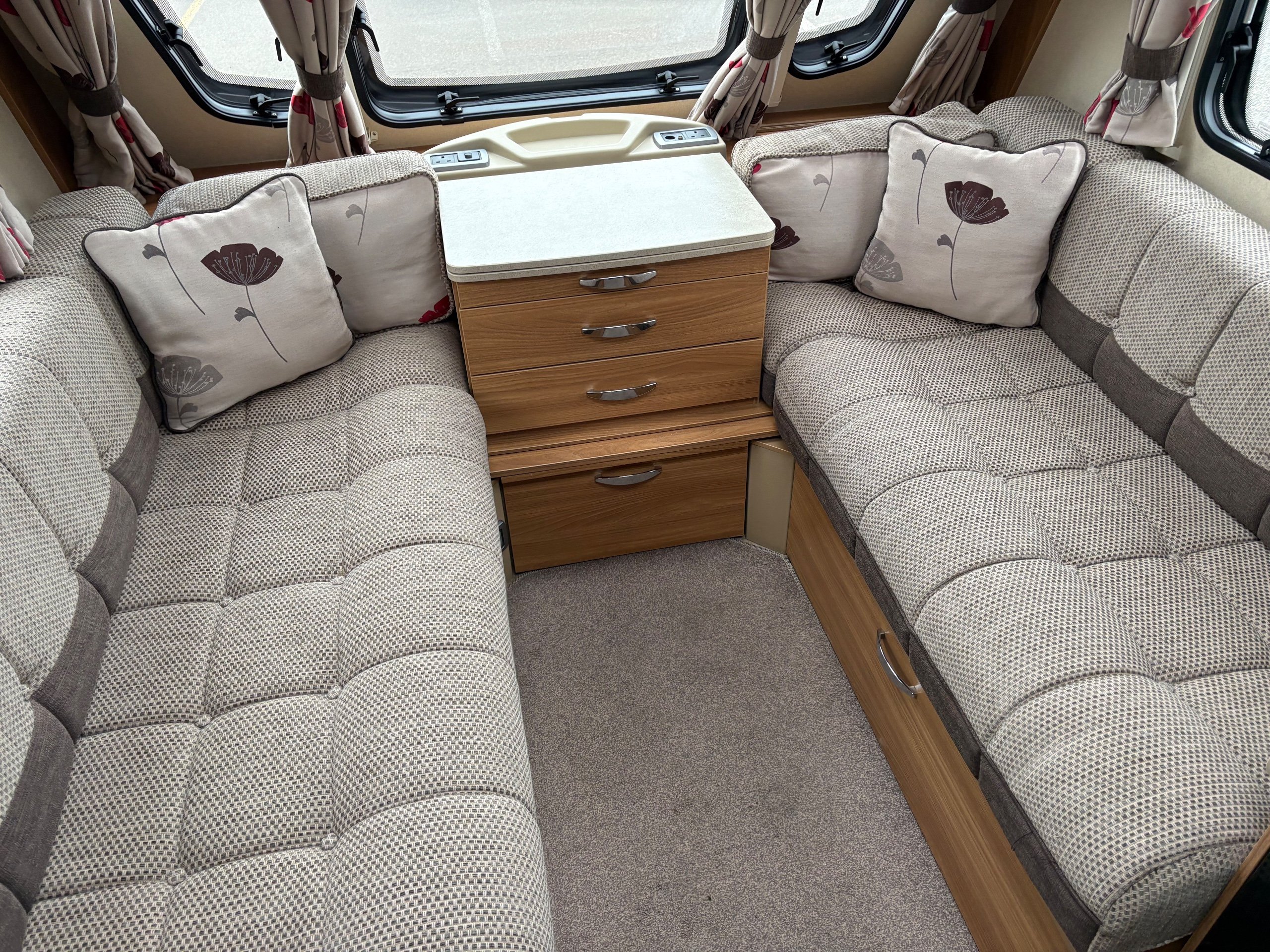 Swift Challenger SE 574