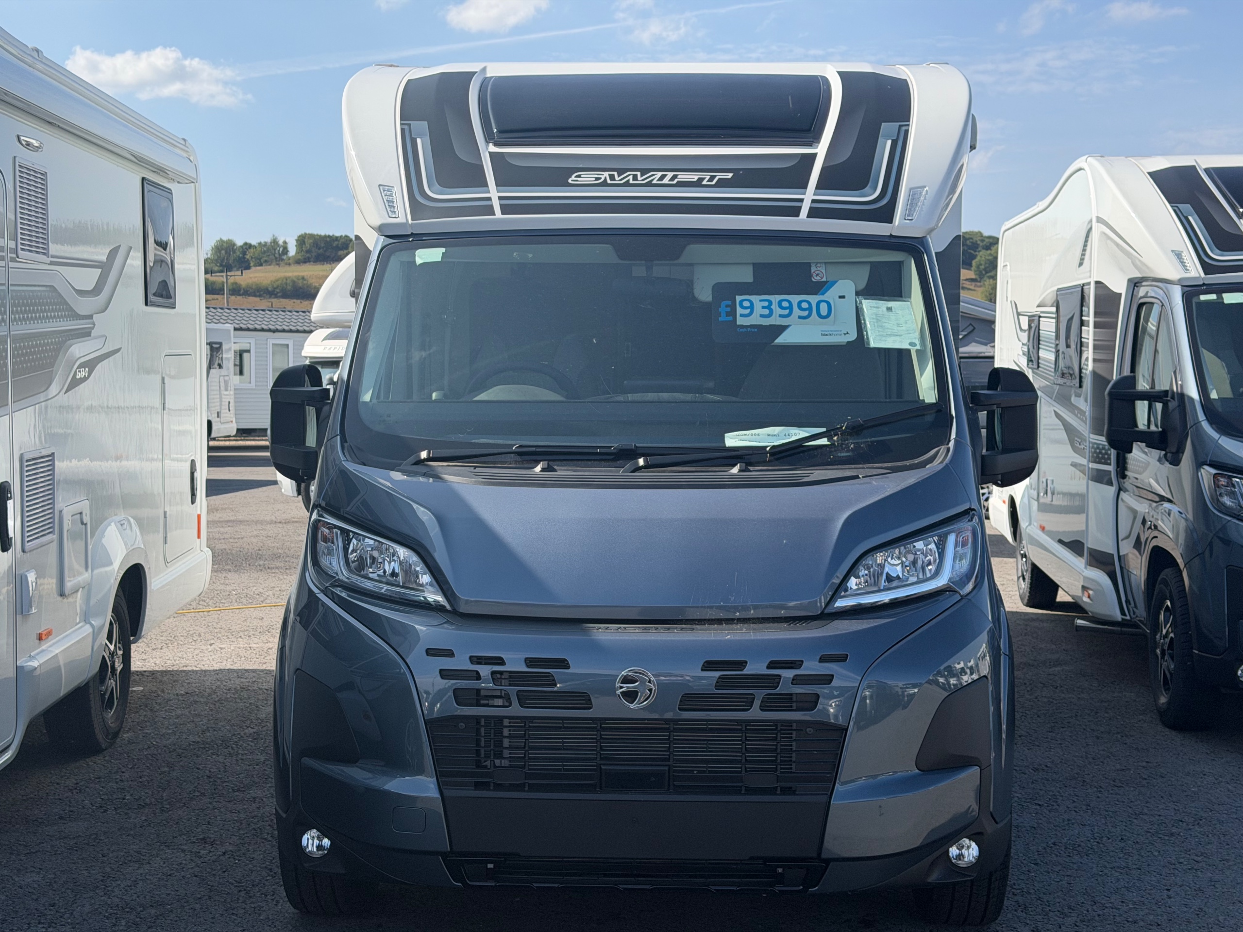 Swift Escape 694