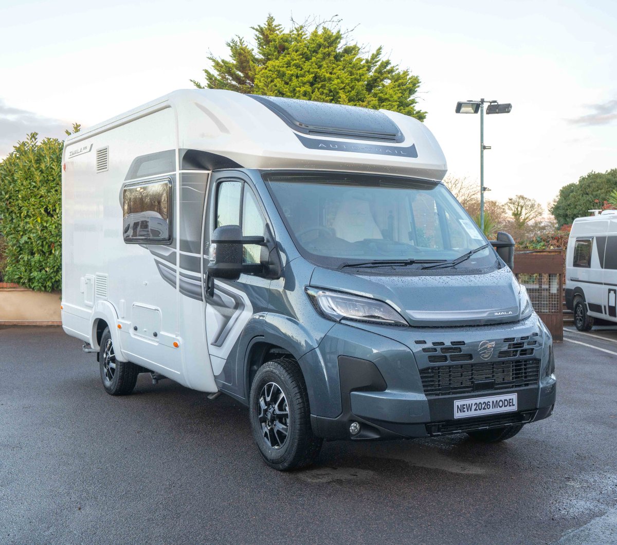 Autotrail Imala 615 140BHP Lo Line Auto