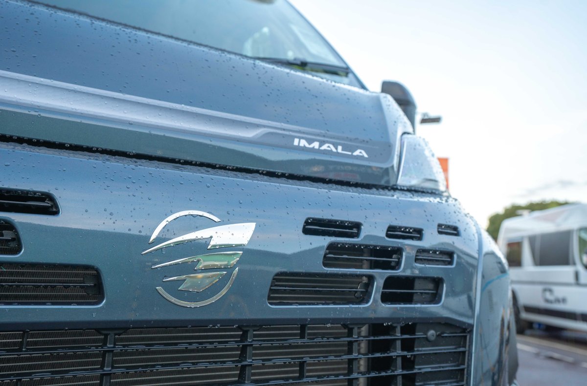 Autotrail Imala 615 140BHP Lo Line Auto