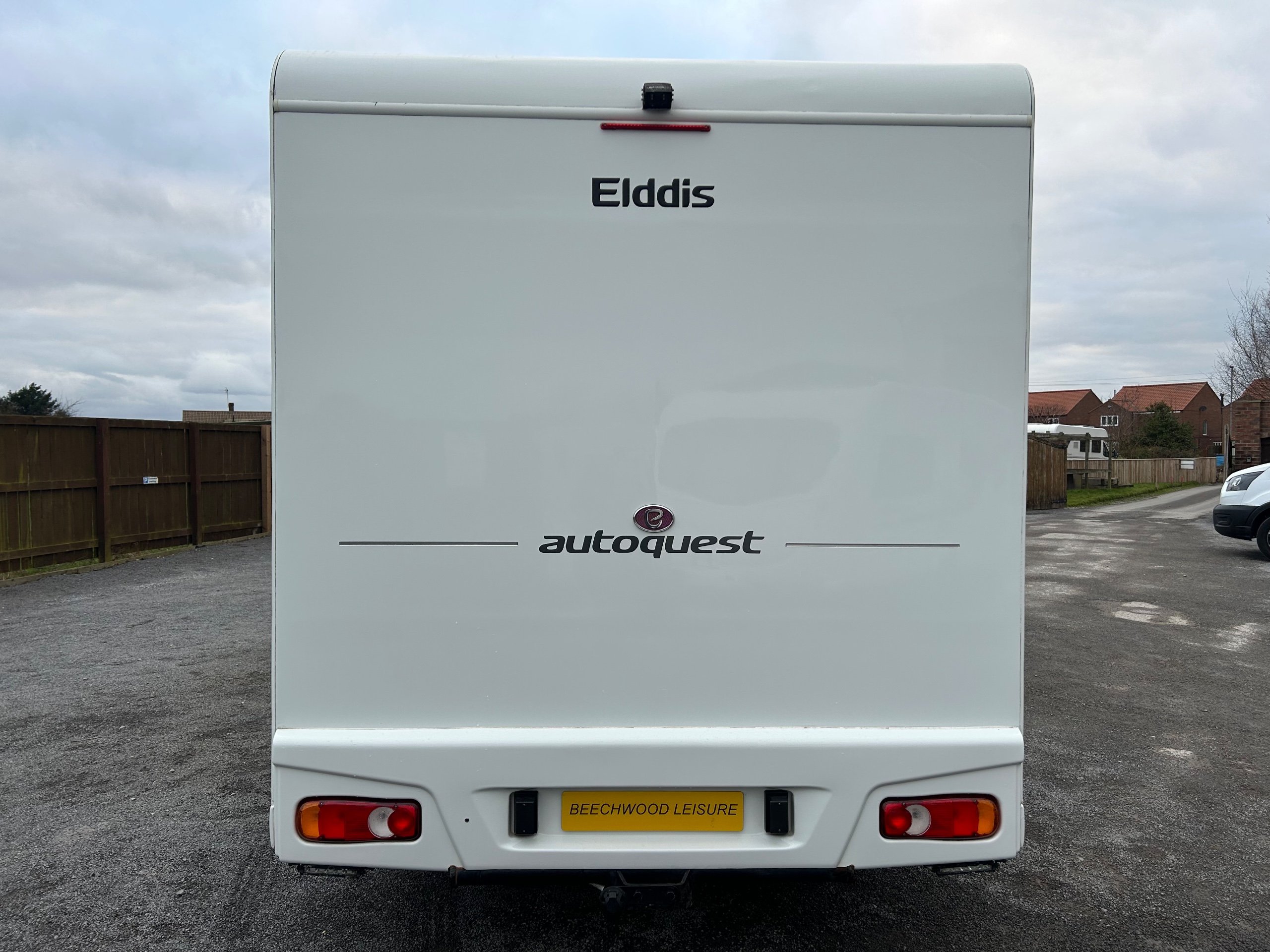 2016 Elddis Autoquest 175