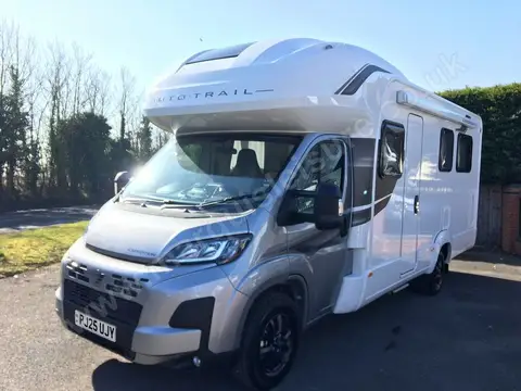 2025 Auto-Trail EXPEDITION C71