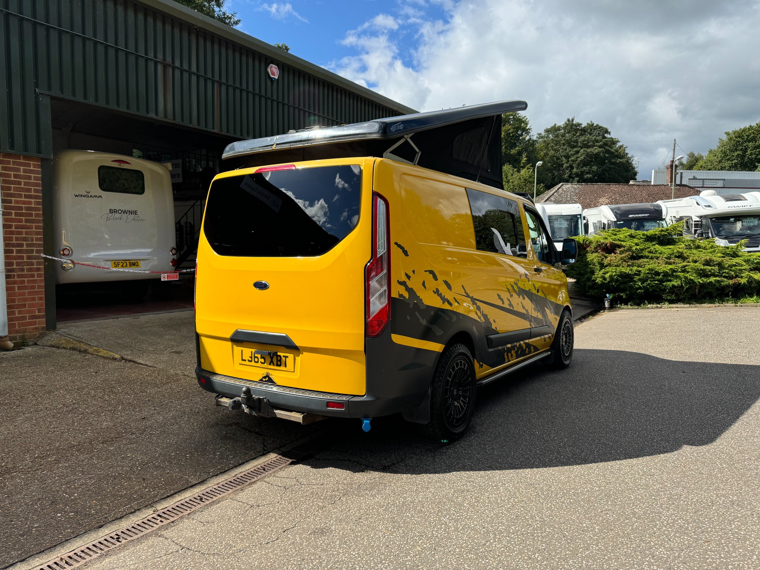 Exterior - Rear