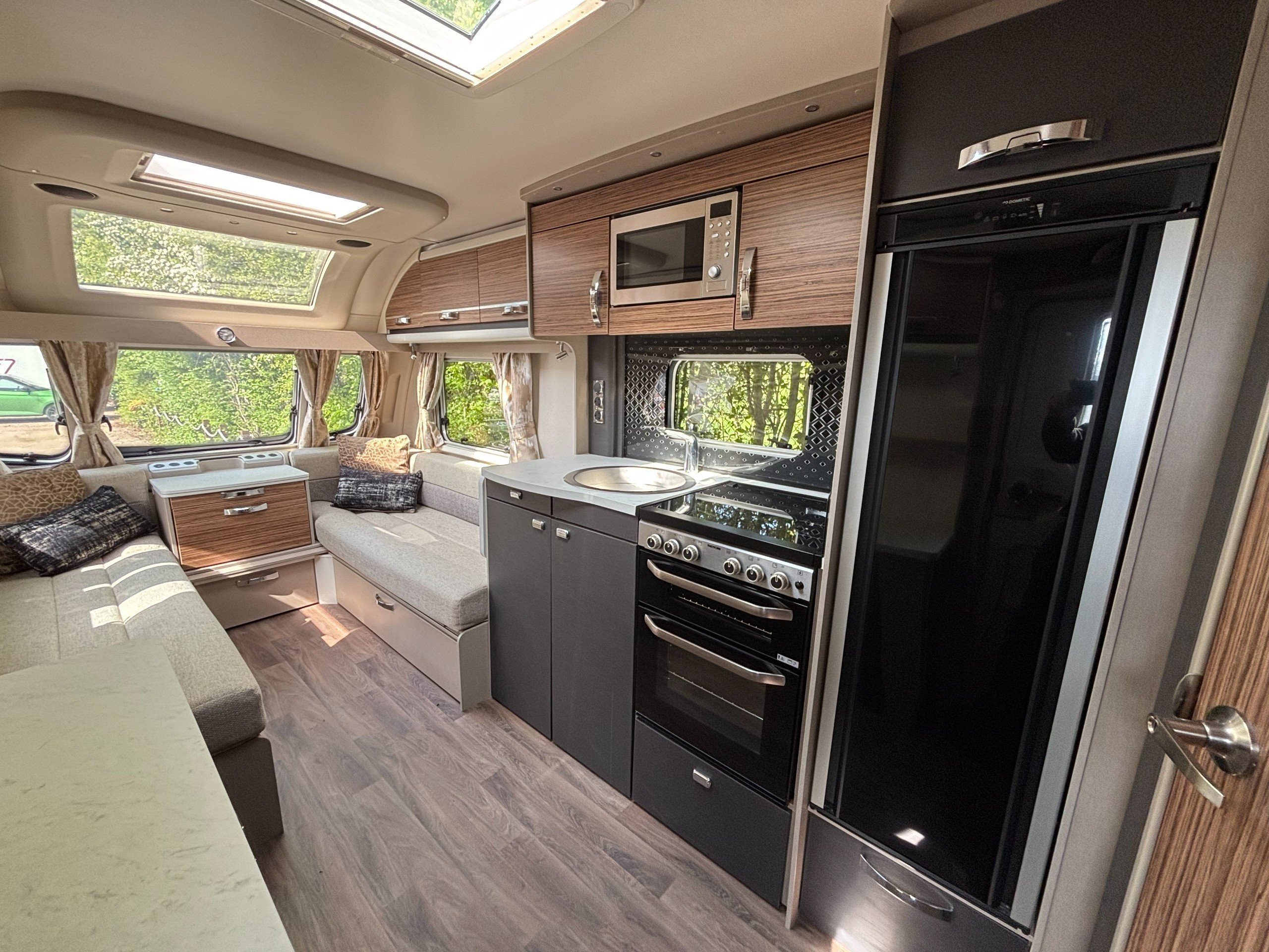 2020 Swift Eccles 480 Two Berth Caravan with End Washroom