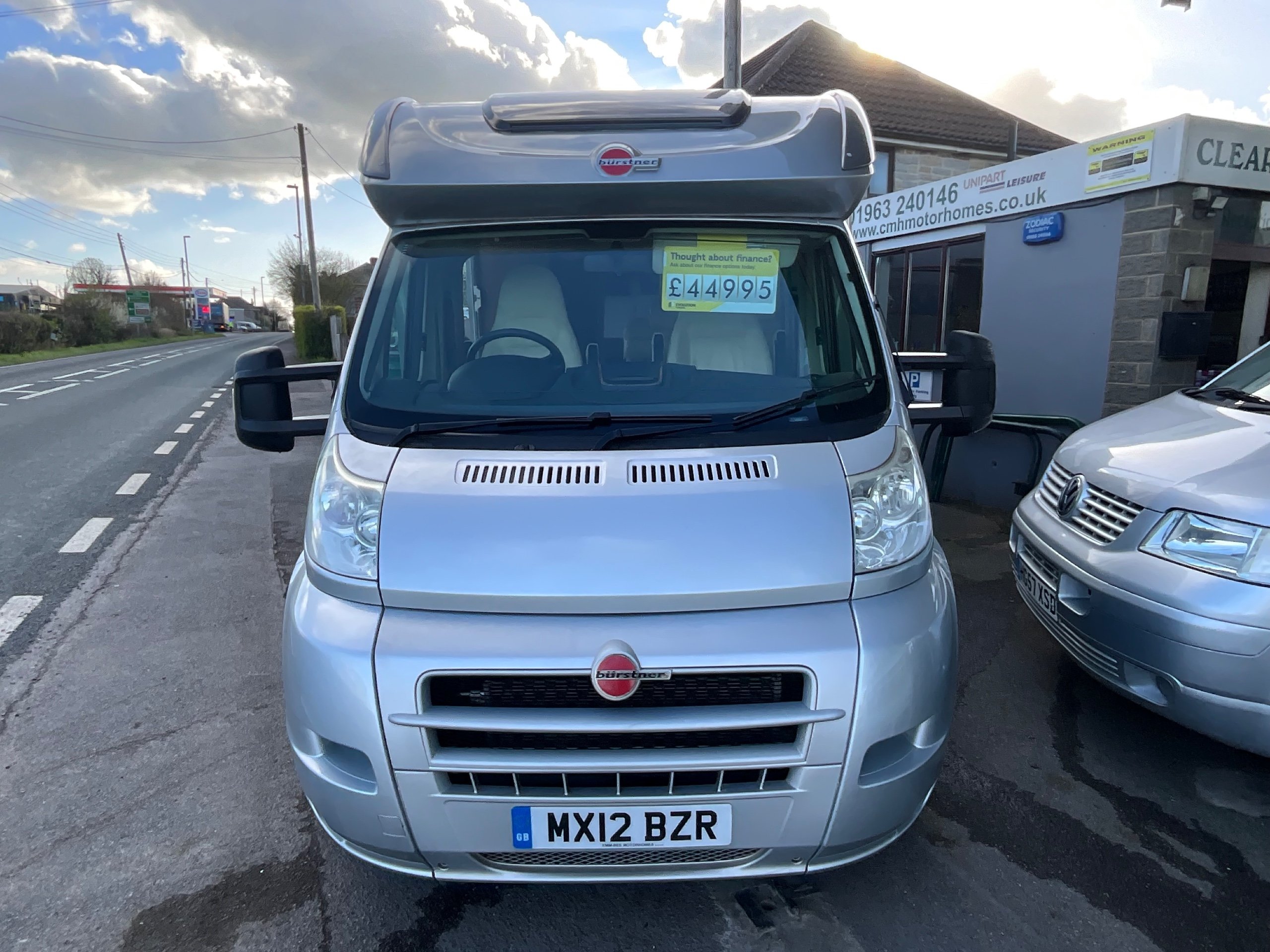 2012 Bürstner Ixeo Plus It724