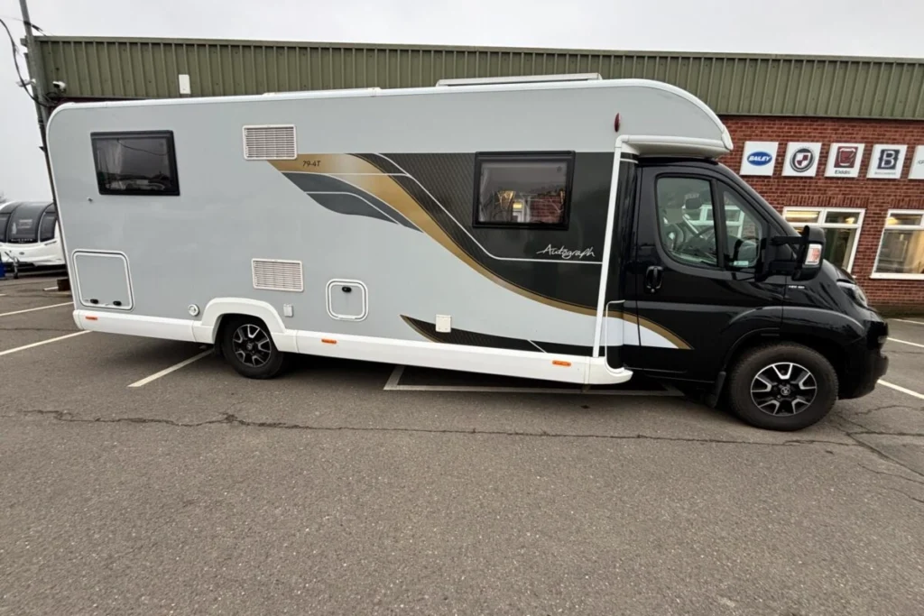 Bailey Autograph 2000 4 Berth with Rear Island Bed