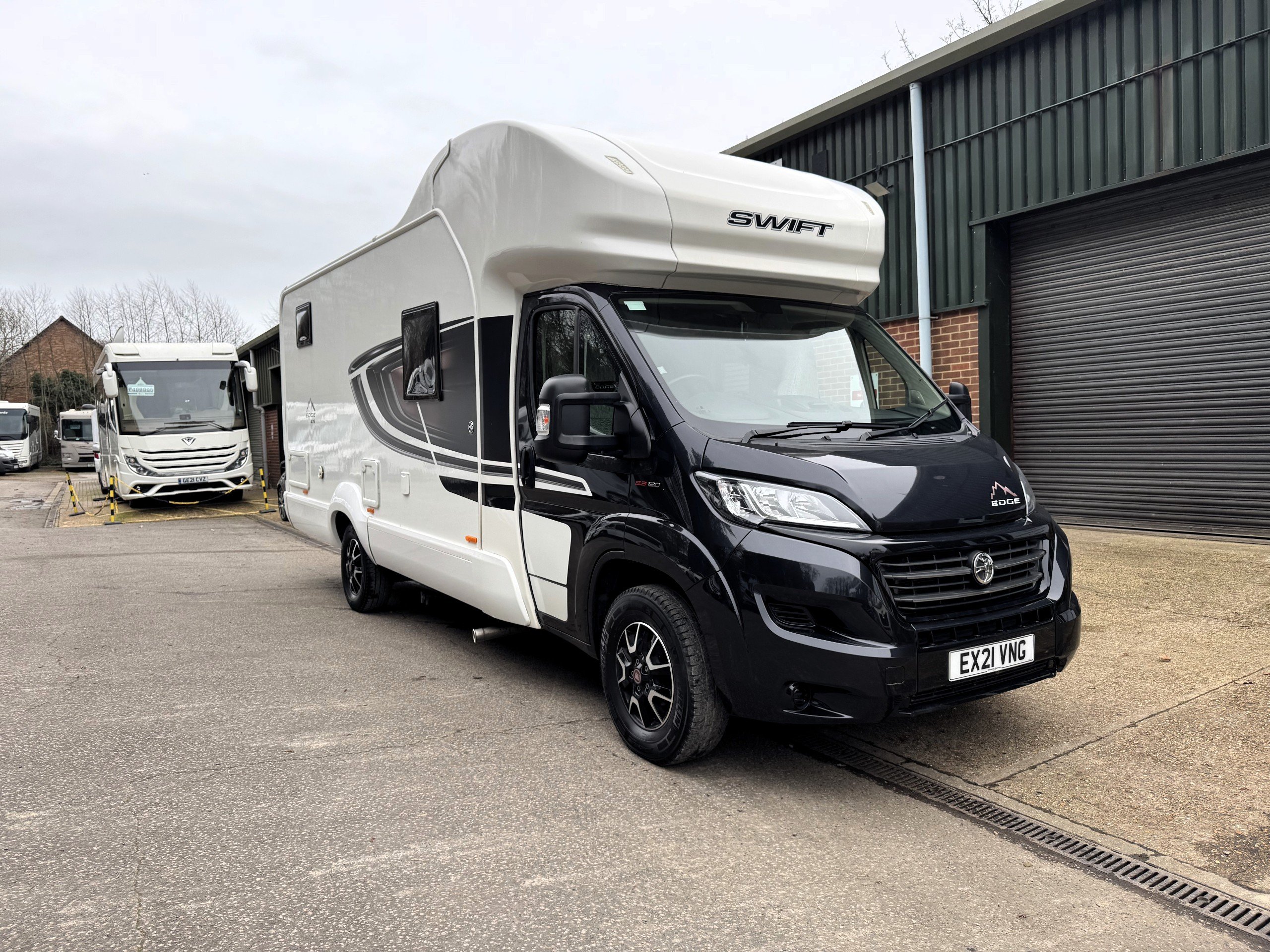 2021 Swift Edge 476