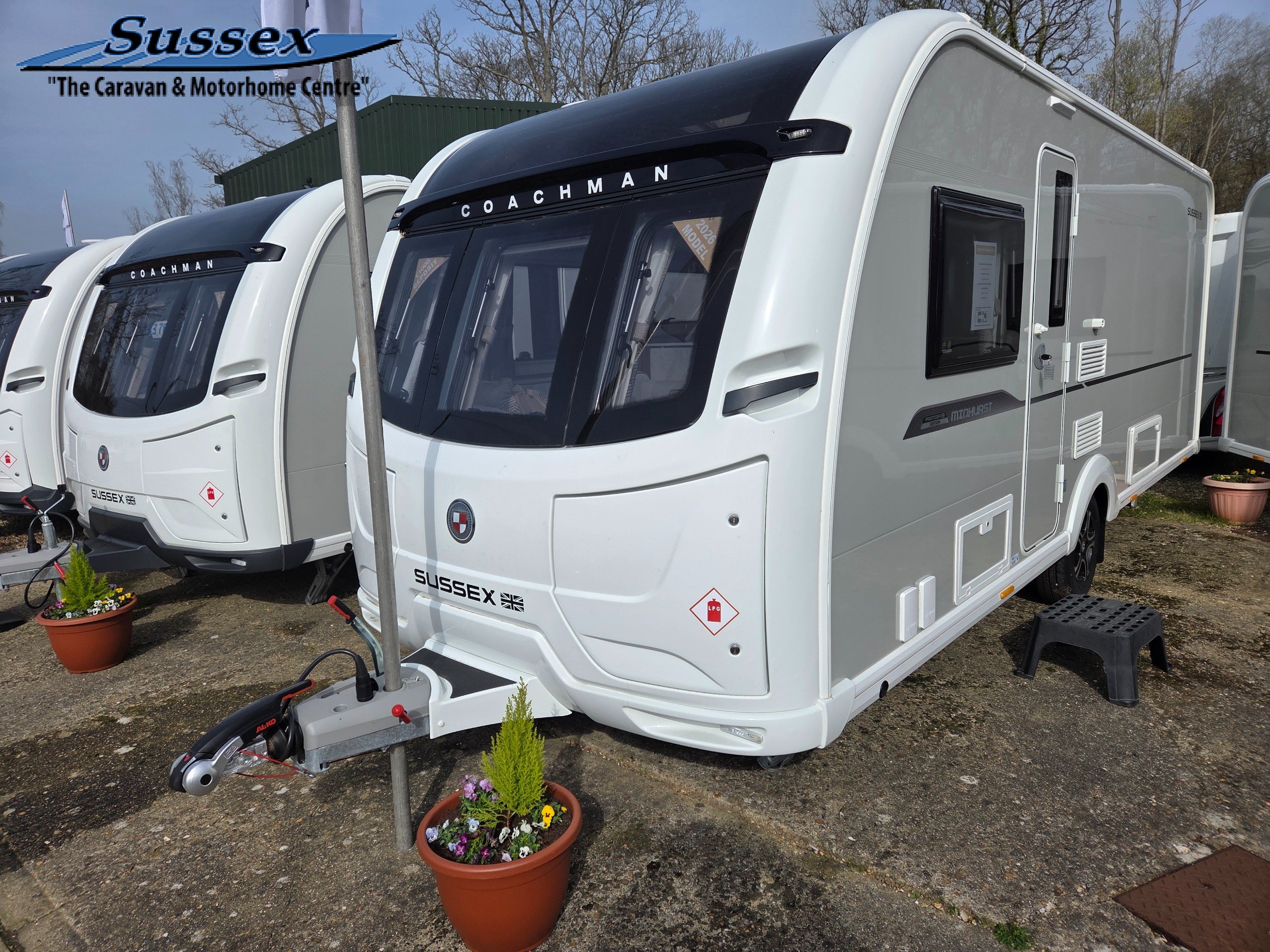 Coachman Acadia 575 Midhurst Premier Plus Sussex Special Edition - LAST ONE, DEMONSTRATOR DISCOUNT, AVAILABLE NOW!