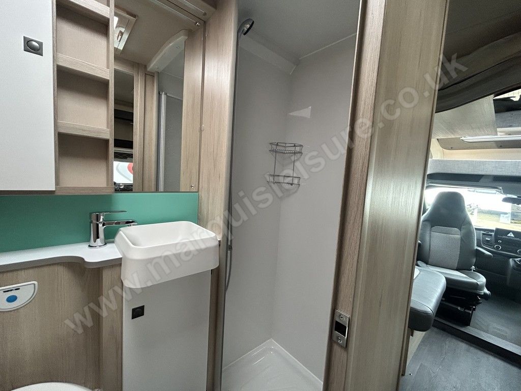 Auto-Trail F-LINE F72