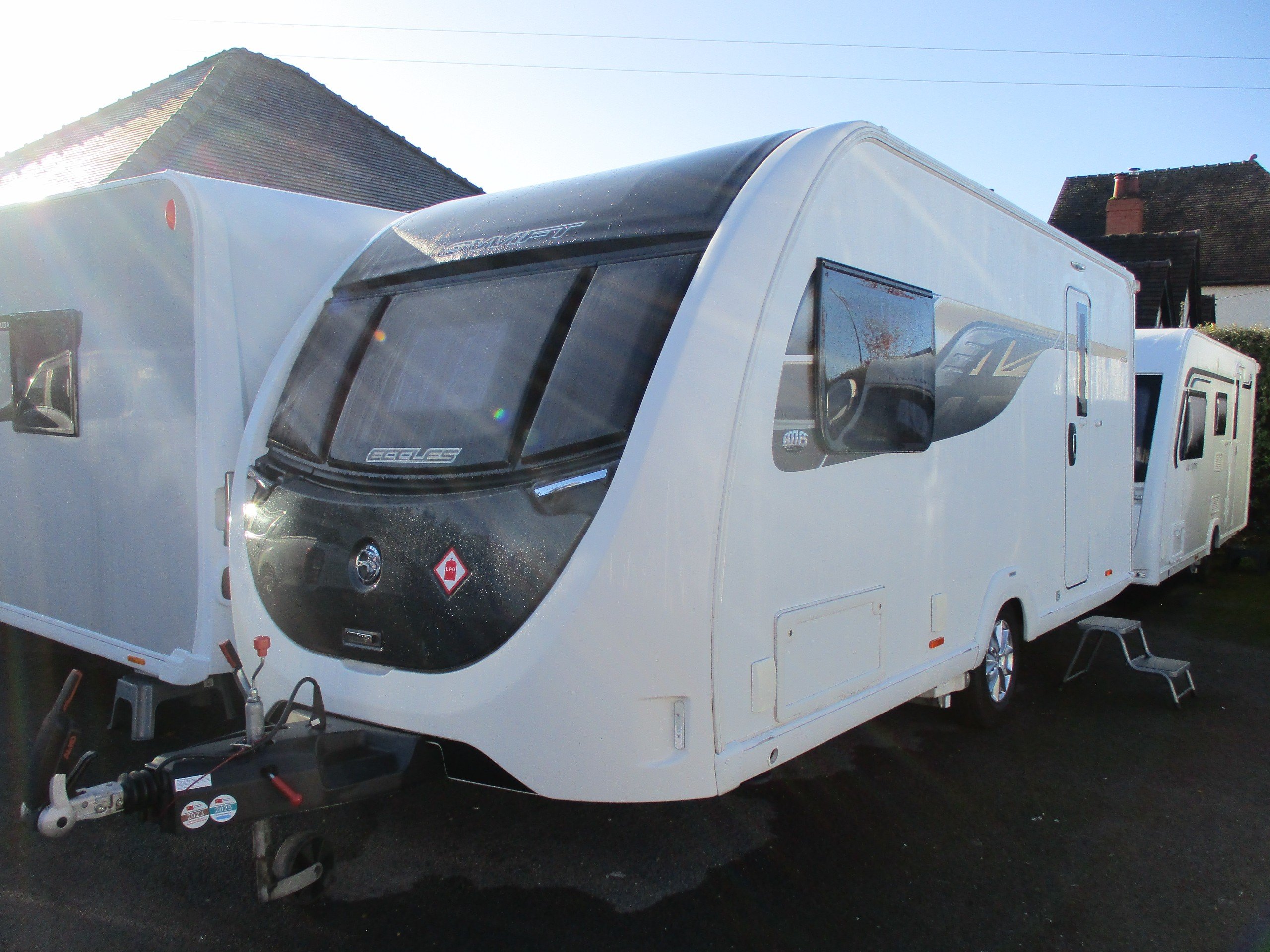 2020 Swift Eccles 480 - Used 2-Berth Caravan with End Washroom