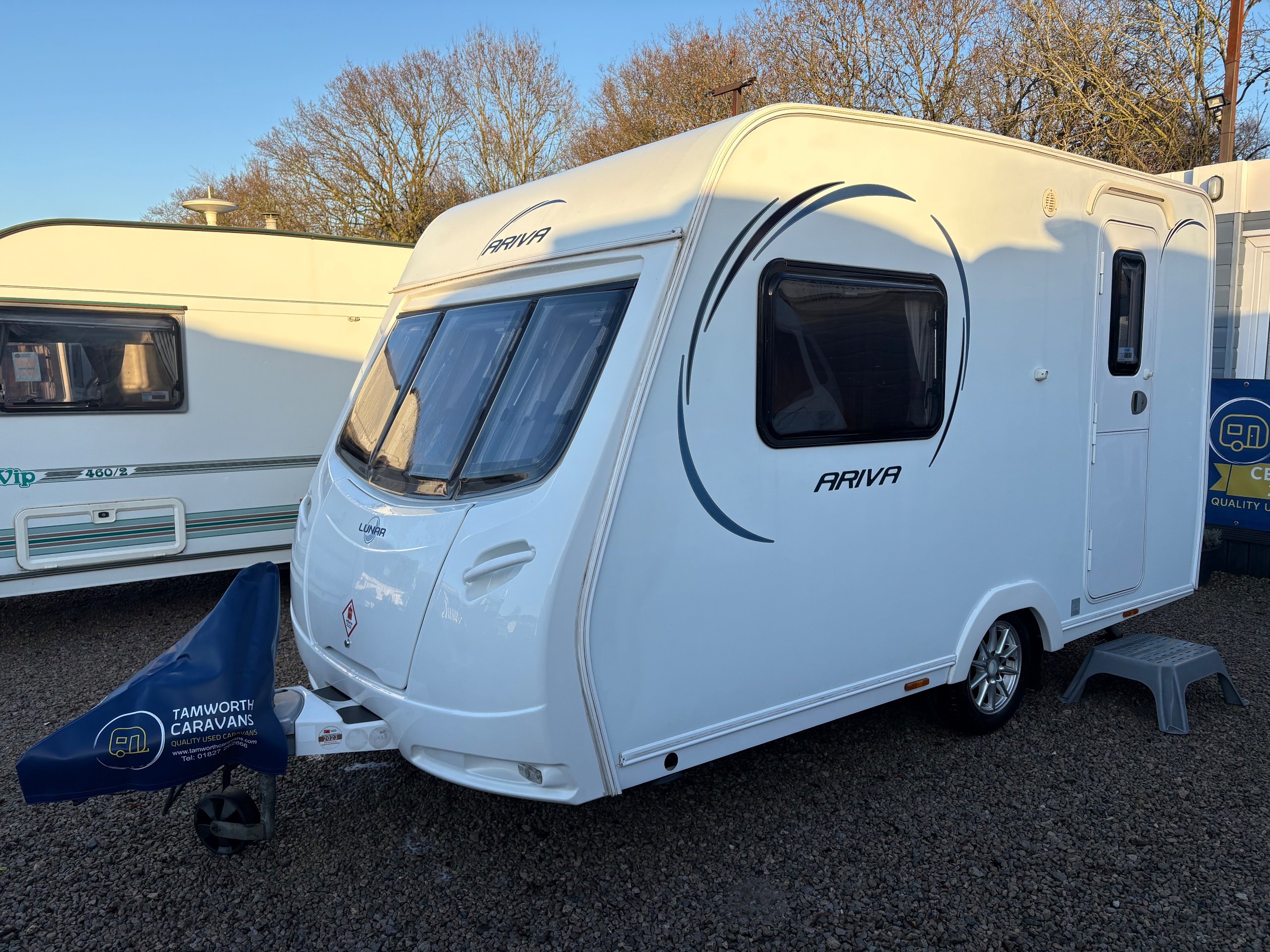 2014 Lunar Ariva - Lightweight 2-Berth Compact Caravan