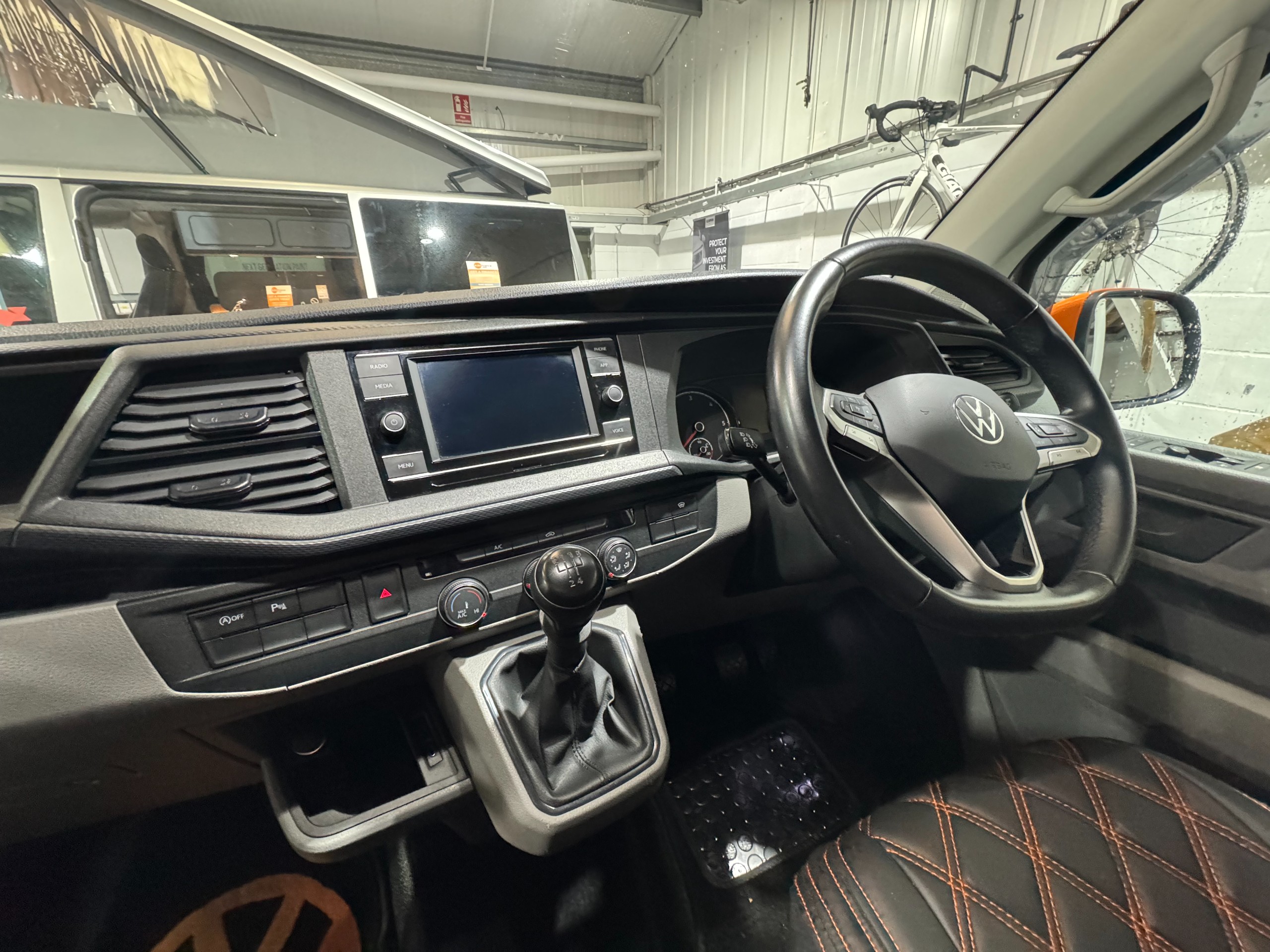 Volkswagen Transporter Camper King SWB Monte Carlo