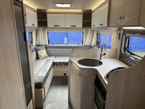AUTOTRAIL F-LINE F68