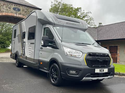 Swift Trekker 594