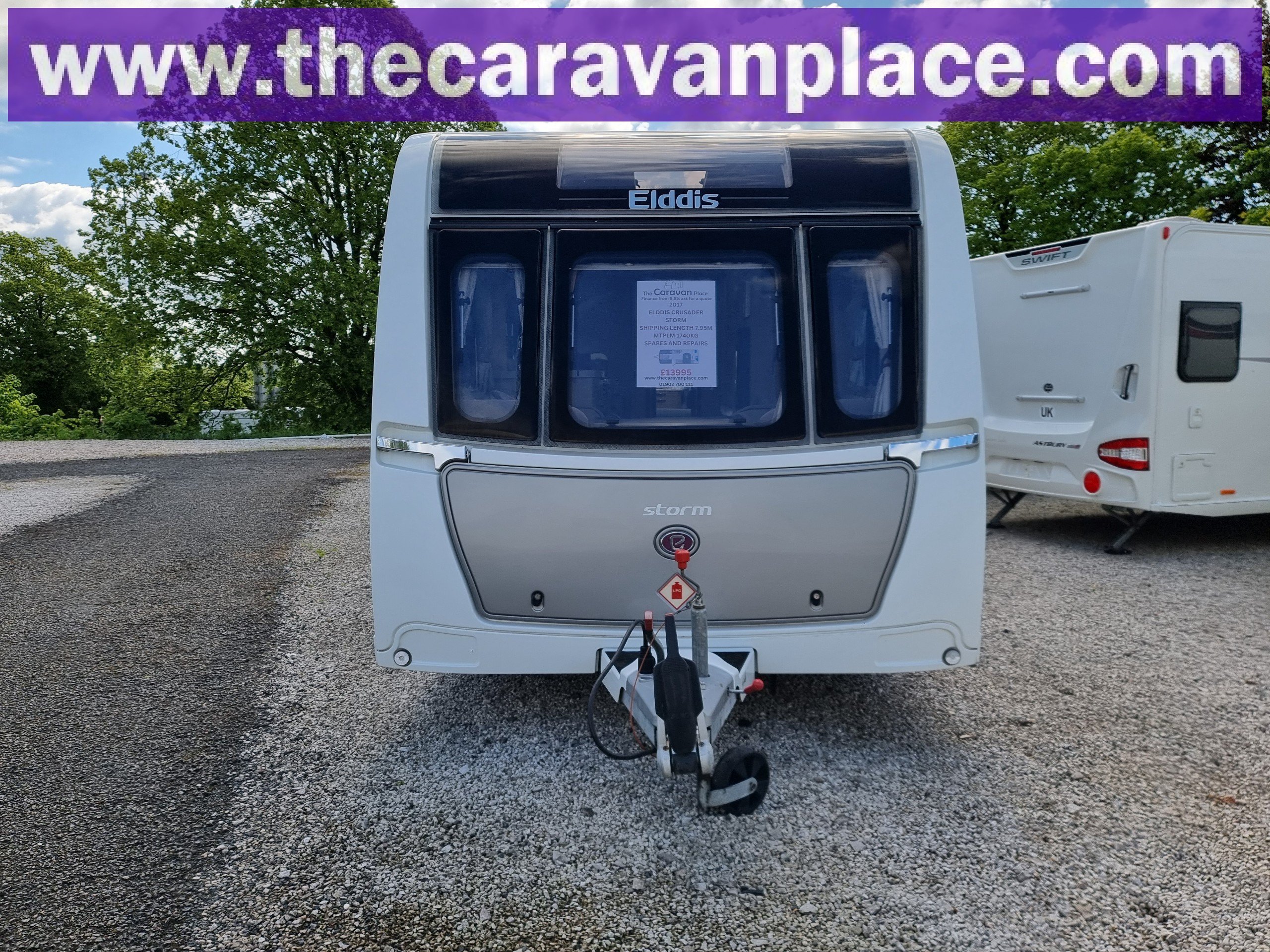 Elddis Crusader Storm