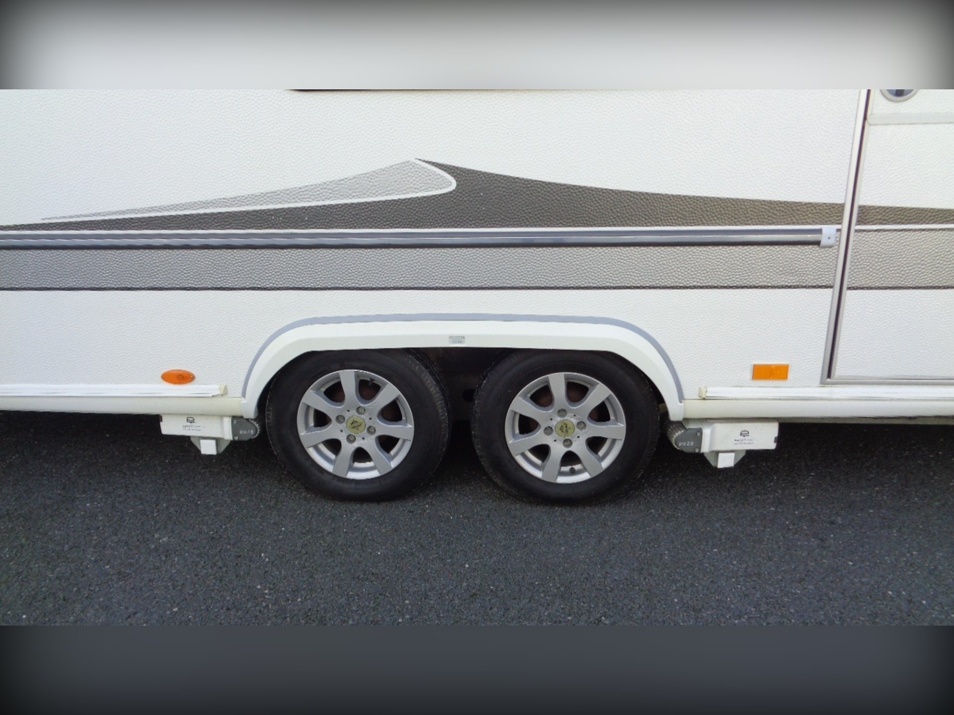 Hobby 645 VIP