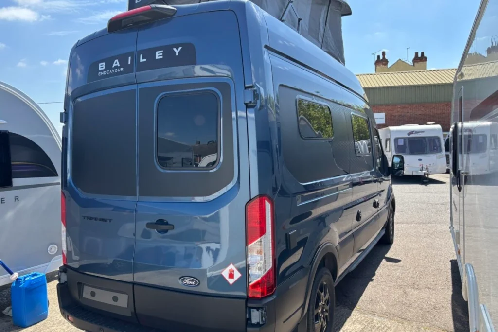 Bailey Endeavour B64