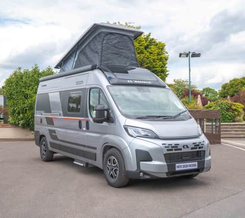 Adria Twin Sports 600 SPB 140BHP Auto