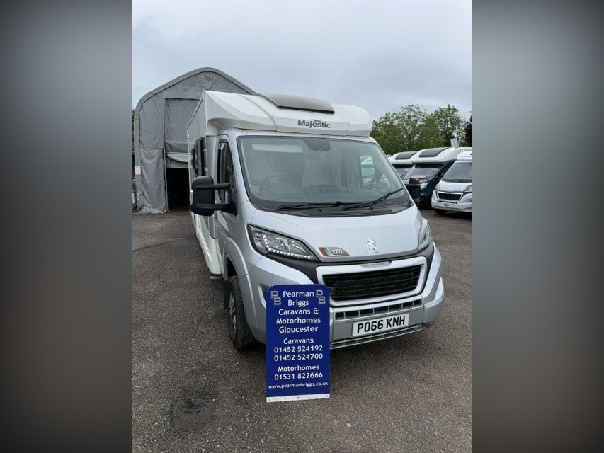 2017 Elddis Majestic 175