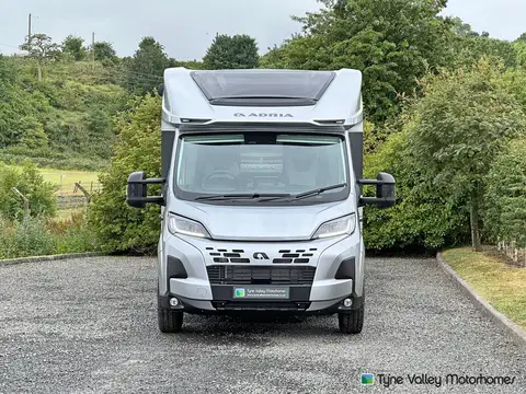 2026 Adria Matrix Supreme 670 DC