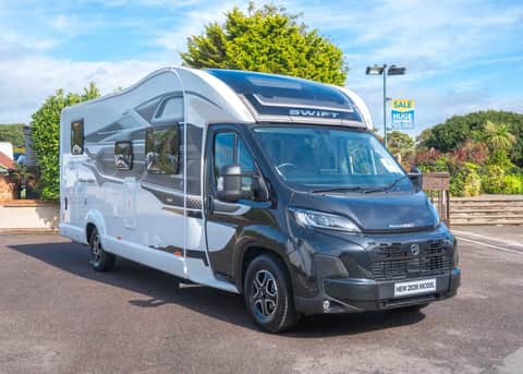 Swift Kon-Tiki 784 180BHP Auto