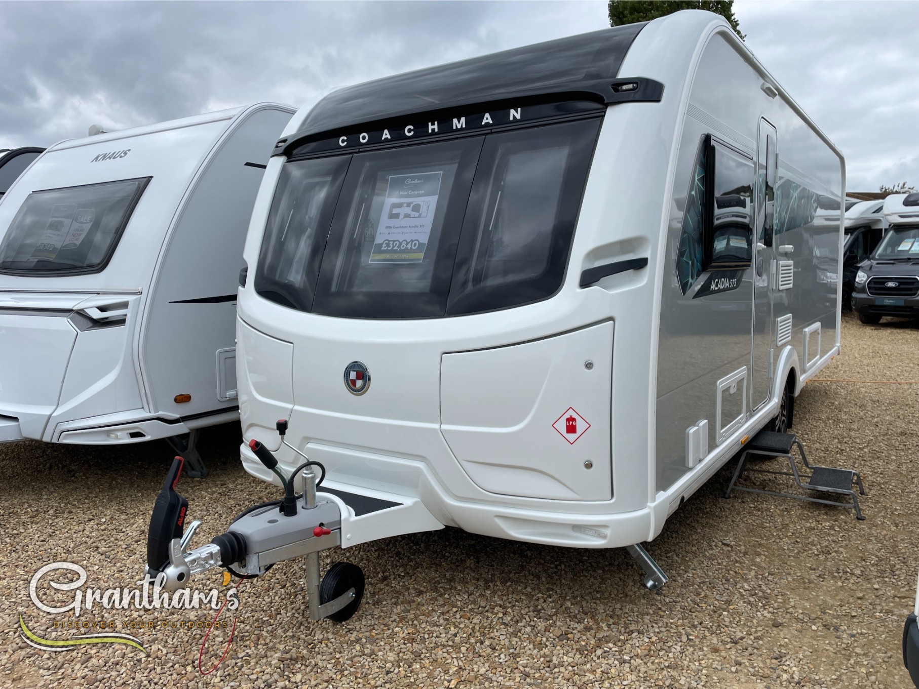 Coachman Acadia