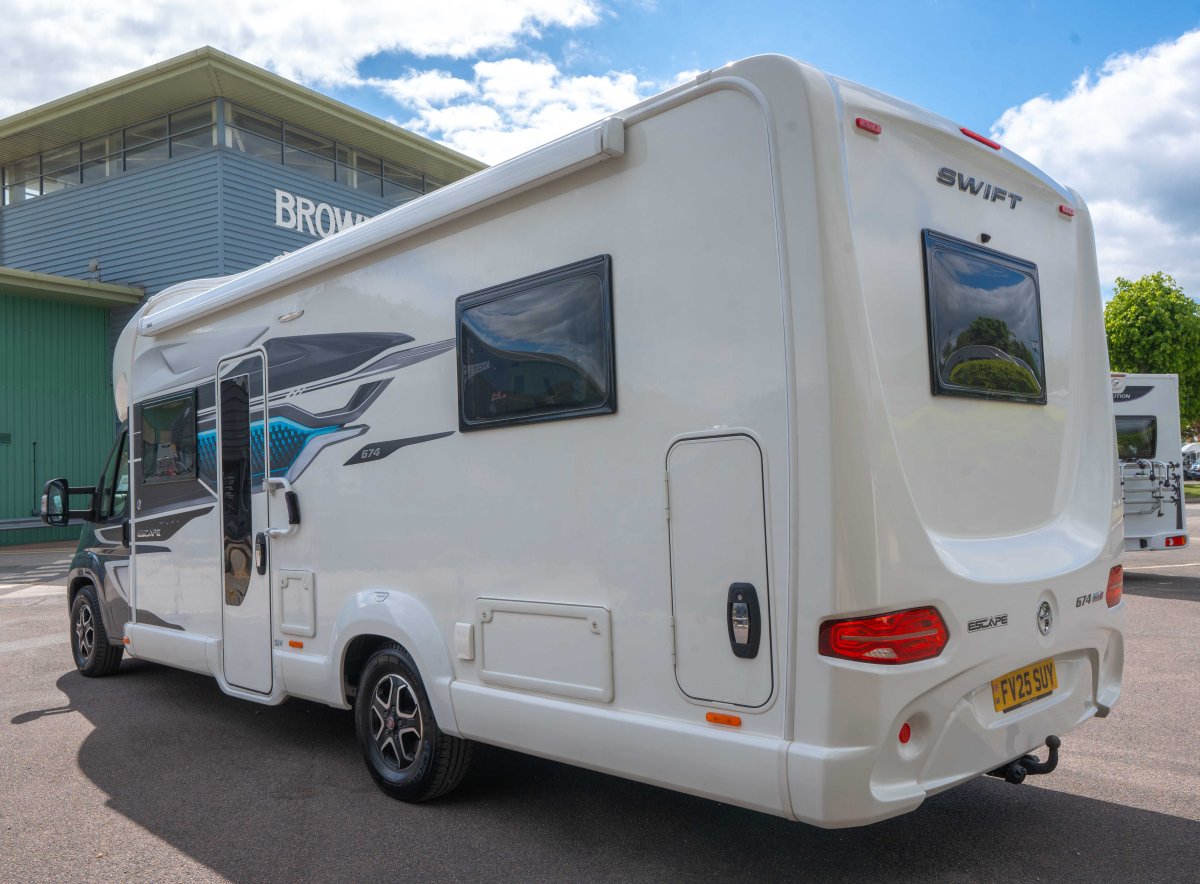 2024 Swift Escape 674 140BHP Automatic 6 Berth Motorhome